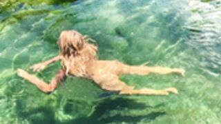 Shannon´s going natural