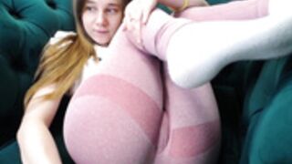 Nancycute__ doesn't shame by herself farting online