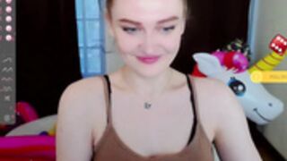 r38eca 1111 naked behind a curtain