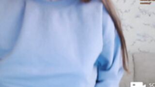 Tixxxy (1) BOOBS FLASH