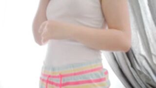 Lyzmania Cum in the window