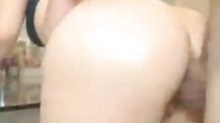 No cuzinho