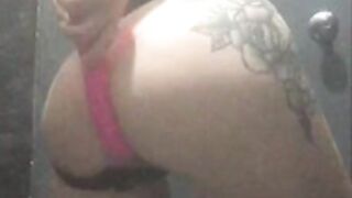 aldi a. masturbandose