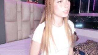 Sexy beautiful cam girl athena love that cock