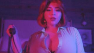 Bishoujomom - Lois Strip