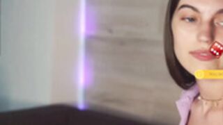 hoolybunny fingered yeah!