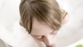 MaddieSprings BJ in bath