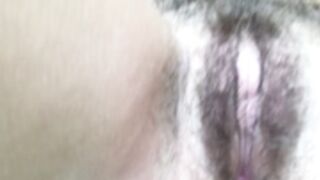 LilyIvy OF hairy pussy play