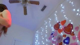 Catjira buttplug squats