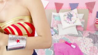 Little_Effy18 Wonder Woman 4TH JULY Singing for JERRY