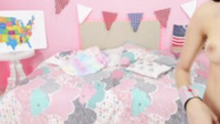 Little_Effy18 Wonder Woman 4TH JULY Twerk Lotion Show