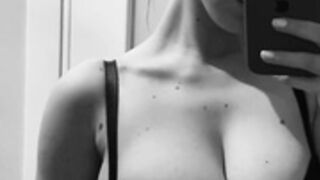 Solomia Maievska black bra