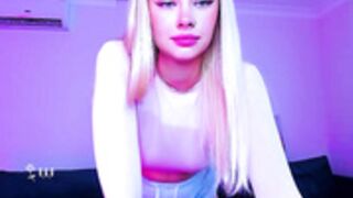 8a8y_nura  guess what