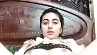Paki Bhabi Full Nude ( Part 2 )