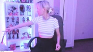 Etogabi dancing braless