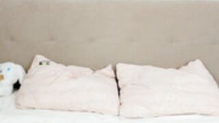 Nastya 220710 2255 Lush-Striptease