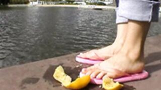 Flip flop lemon crush