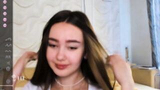 alisa_foxxx  is recently so afraid of cocks*