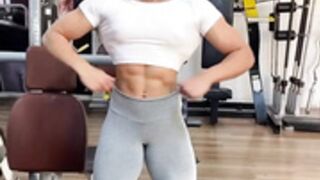 LUISA TEXIERA BICEPS 2