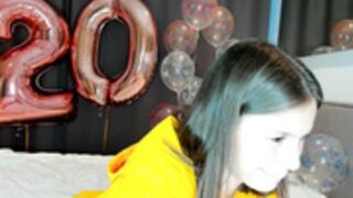 bush_mia_full_show_2022-07-15_15-20-07_109  2of9