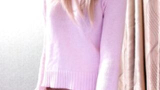 cutie cums on thigh