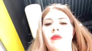 didihairypussy 16/7/22 - Public Dressing Room Show