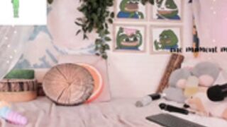 mollyflwers_2022-07-13_21-38-38_241