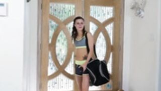 Petite Alaina Dawson cheats on her sister's boyfriend