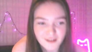 stellapayne 95% facecam 5% perky lil Titties 7.18.22