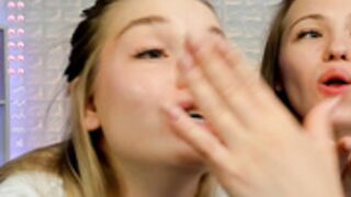 huntertiana - Snack Time!