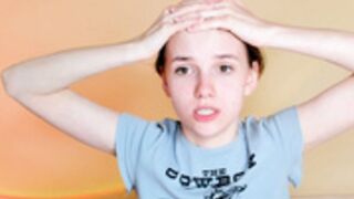 Shy Newgirl helenchristensen / Betyhens