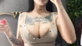 AmeliaRouse office risky huge ass & tits public livecam