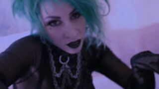 Vivid Vivka Gets Naked In The Bath