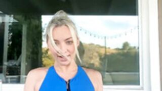 Lindsey Pelas live 2
