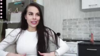 diffgirls-Chaturbate-Webcamshow-03052022-1435