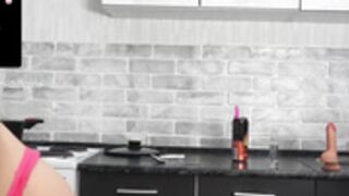 diffgirls-Chaturbate-Webcamshow-06042022-1701