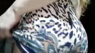 Mona flashing (Flirtymania)