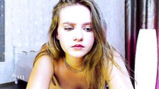Emeli_Blur Ehat you must eat Gurls to get that Curvy