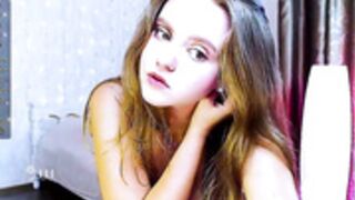 Emeli_Blur  curvy fatty teen hoe