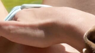 Blondiekayy POV Poolside Finger