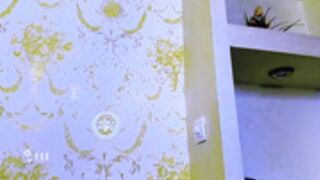 haeun_lee k@6:30 some kind of milk runs down her hole