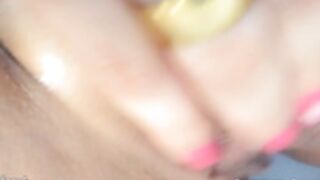 emanuelly raquel with wine bottle