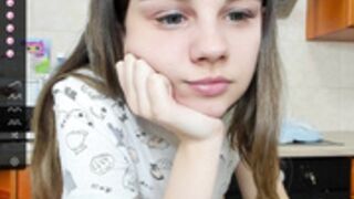 Xgf0 zent3r boobs and pushy show