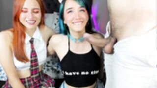 sky_dominika cumshot