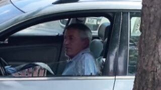 Old Romanian dude fucks in Passat Break 1