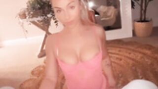 TheRealBrittFit Blowjob & Footjob Facial