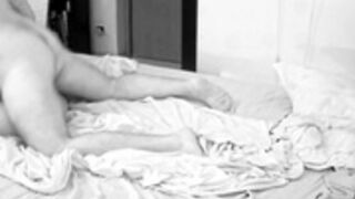 Masha guest have sex in the dark