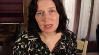 Bettie bondage  is such a good looking milf