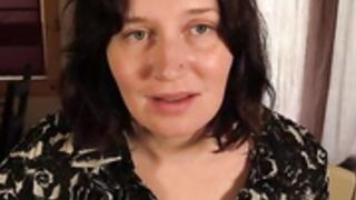 Bettie bondage  is such a good looking milf