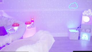 cherrycrush-Chaturbate-Webcamshow-05052022-2216